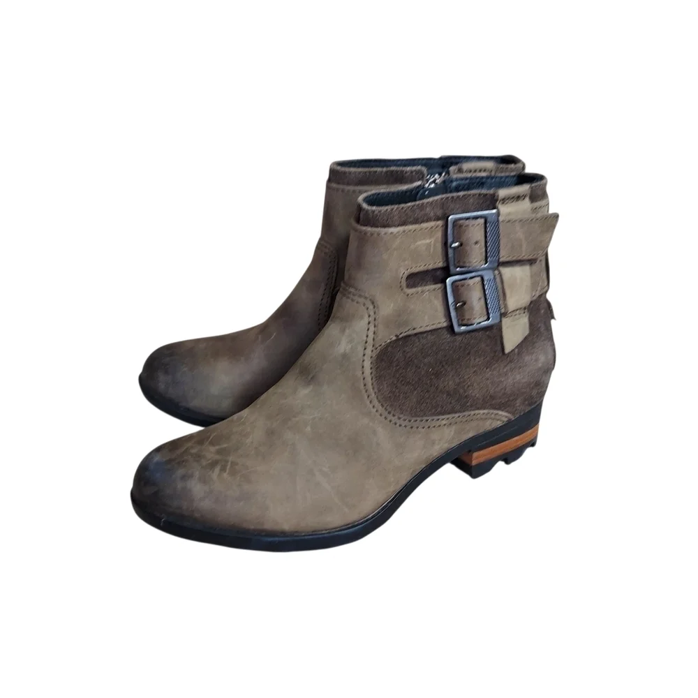 Sorel Lolla Waterproof Leather Suede  Taupe Ankle Boot